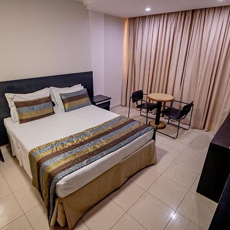 Like Ue Hotel جويانيا المظهر الخارجي الصورة