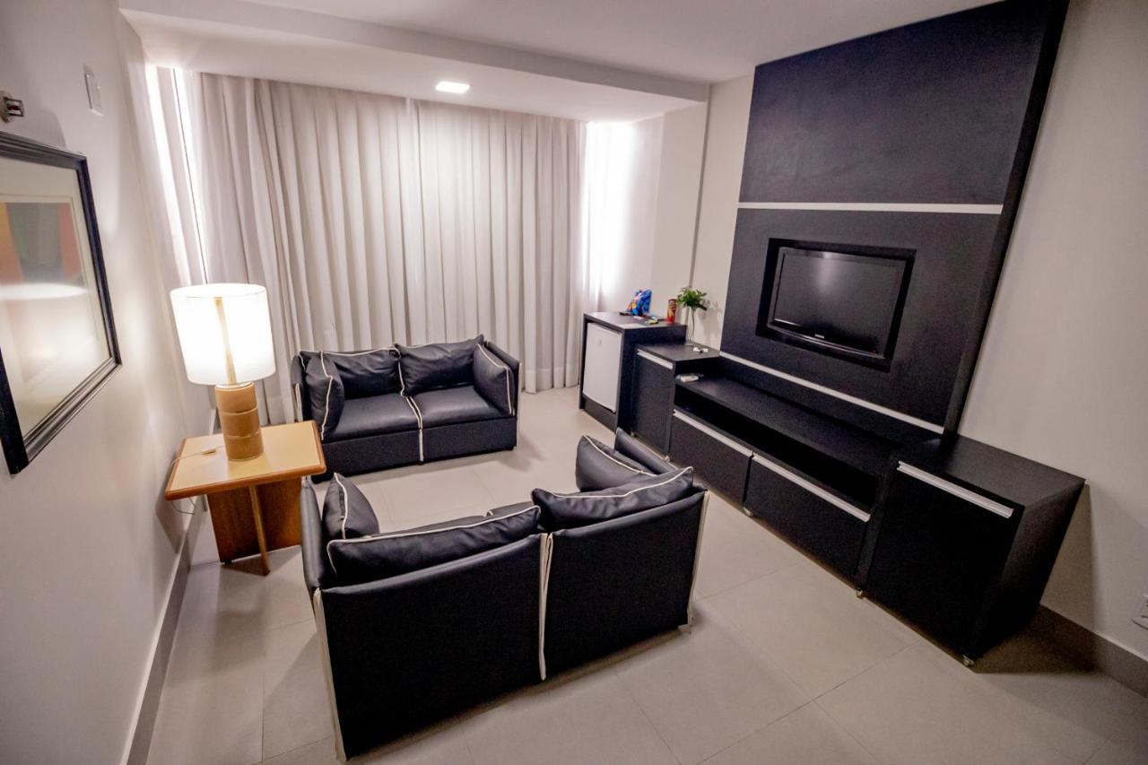 Like Ue Hotel جويانيا المظهر الخارجي الصورة