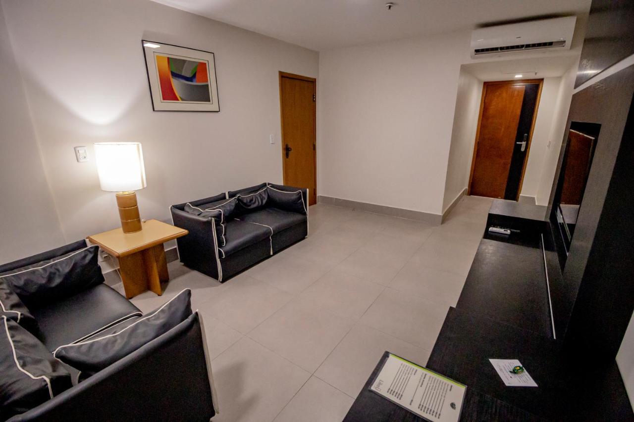 Like Ue Hotel جويانيا المظهر الخارجي الصورة