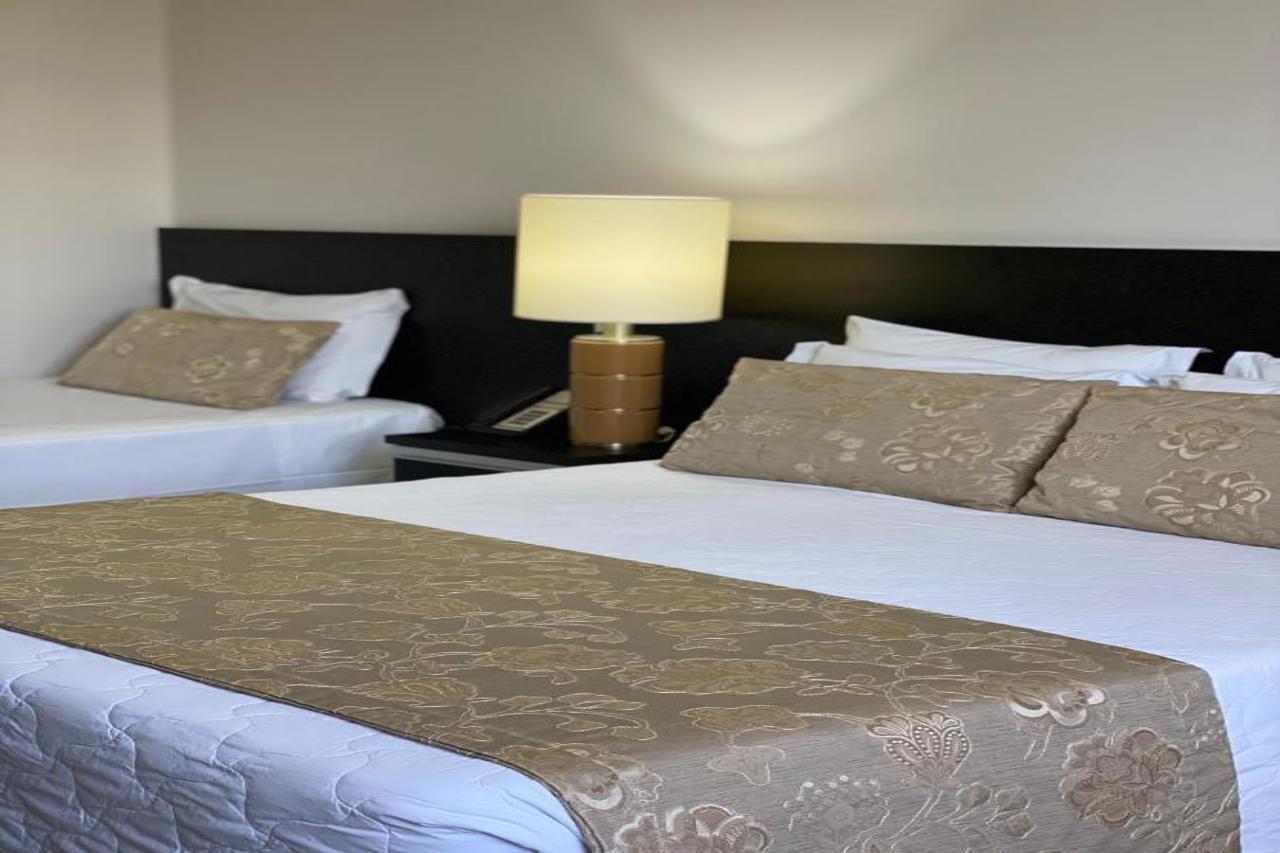 Like Ue Hotel جويانيا المظهر الخارجي الصورة