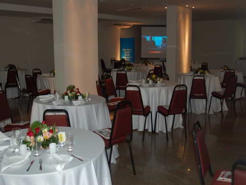 Like Ue Hotel جويانيا المظهر الخارجي الصورة